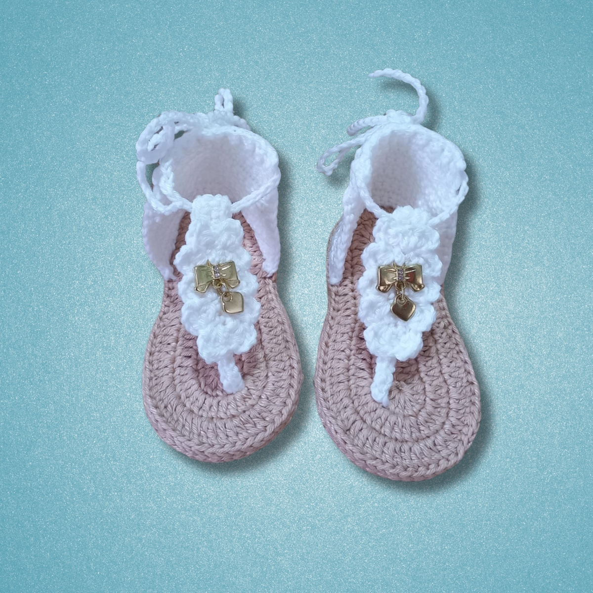 Sandália de dedinho em crochê